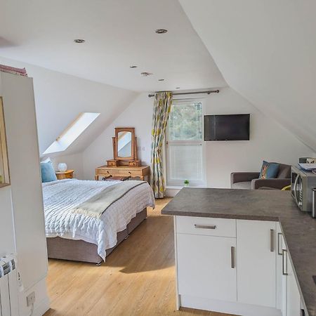 Badgers Den Apartment Линлитгоу Екстериор снимка